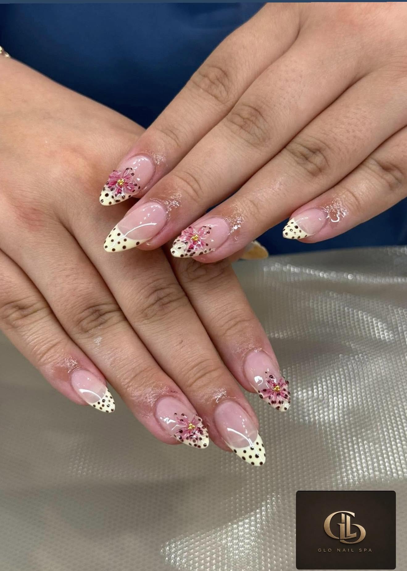 Floral French manicure with dotted tips